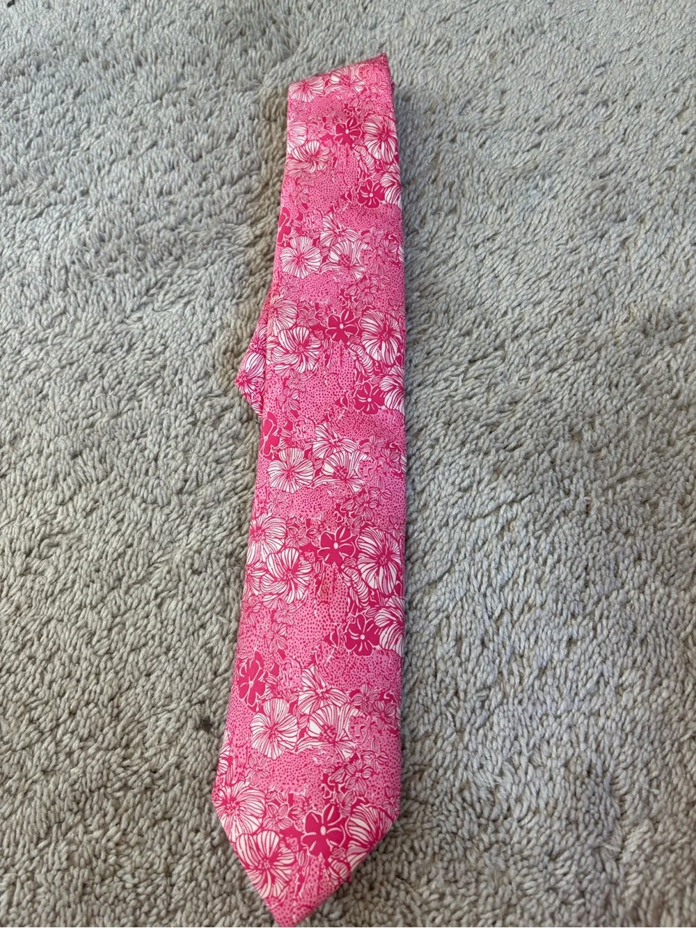 Children's Floral Pink Tie for Special Occasions